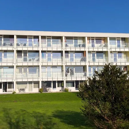 Strandhotel S33-213 3* Хайлигенхафен