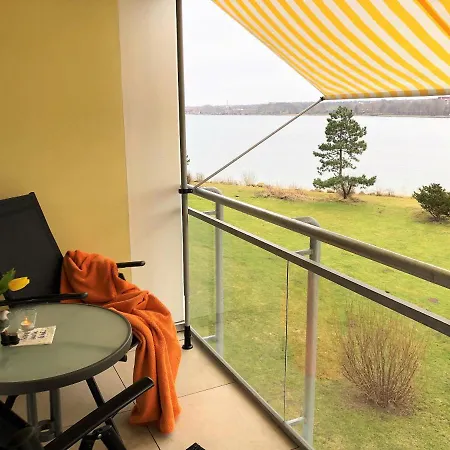 Апартаменты Strandhotel S33-213 Хайлигенхафен